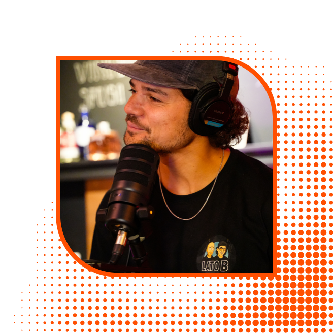 Hugo Mosquera - conduttore e speaker del programma podcast Lato B