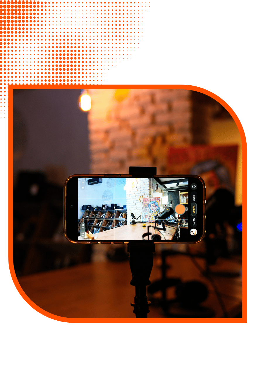 Podcast Lato B ripreso da un iPhone 17 Pro Max